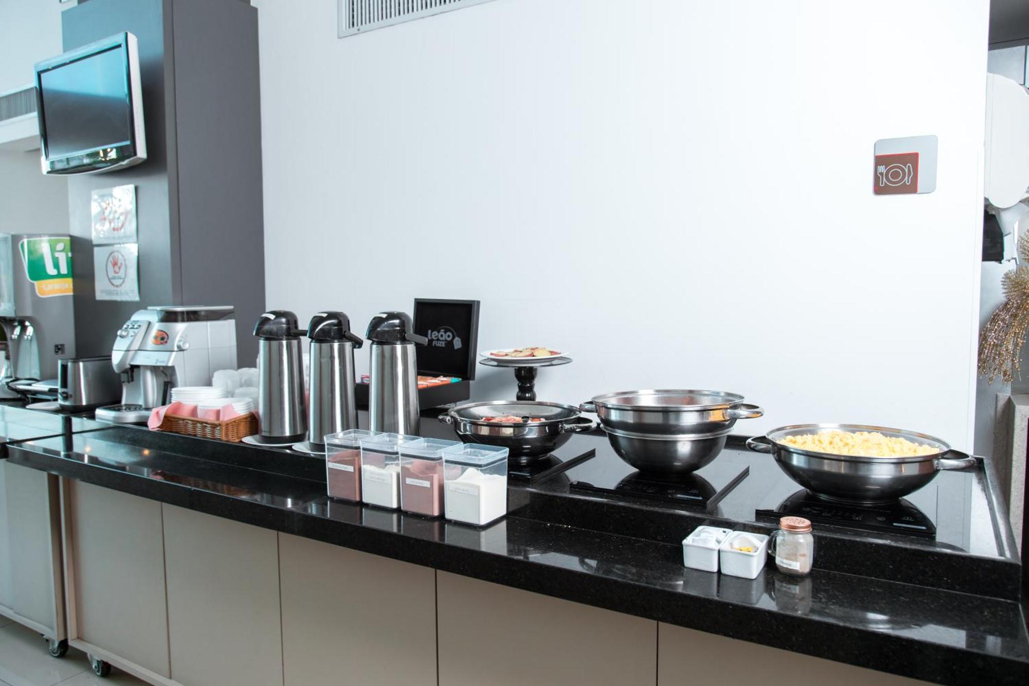 Ibis Presidente Prudente Manoel Goulart Hotel ภายนอก รูปภาพ